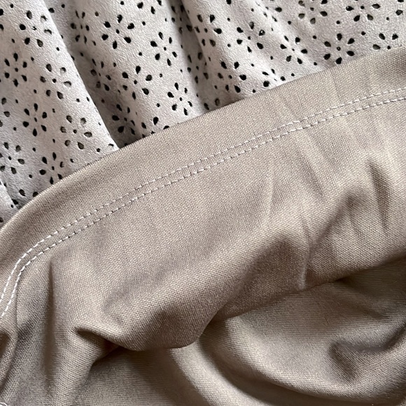 LFT SHORTS - Picture 9 of 13